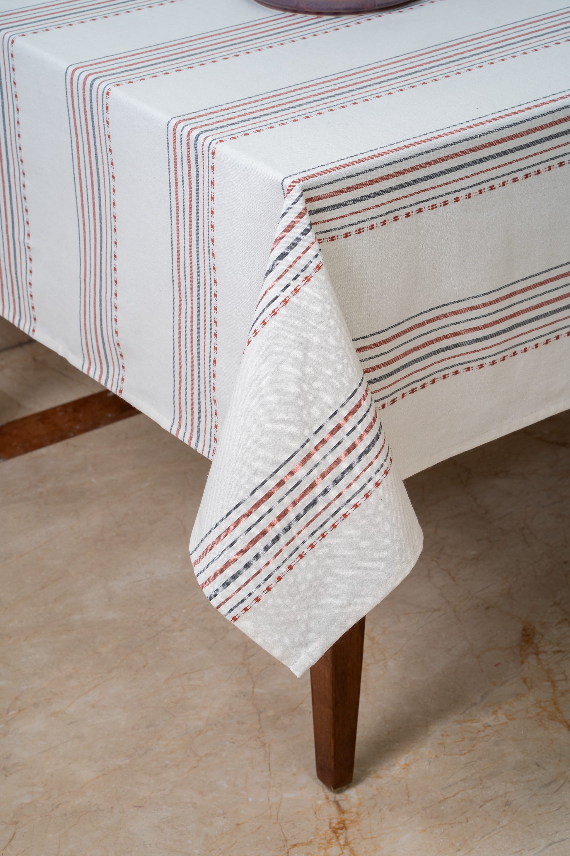 Vintage Lanes – Rustic Dobby Line Cotton Tablecloth