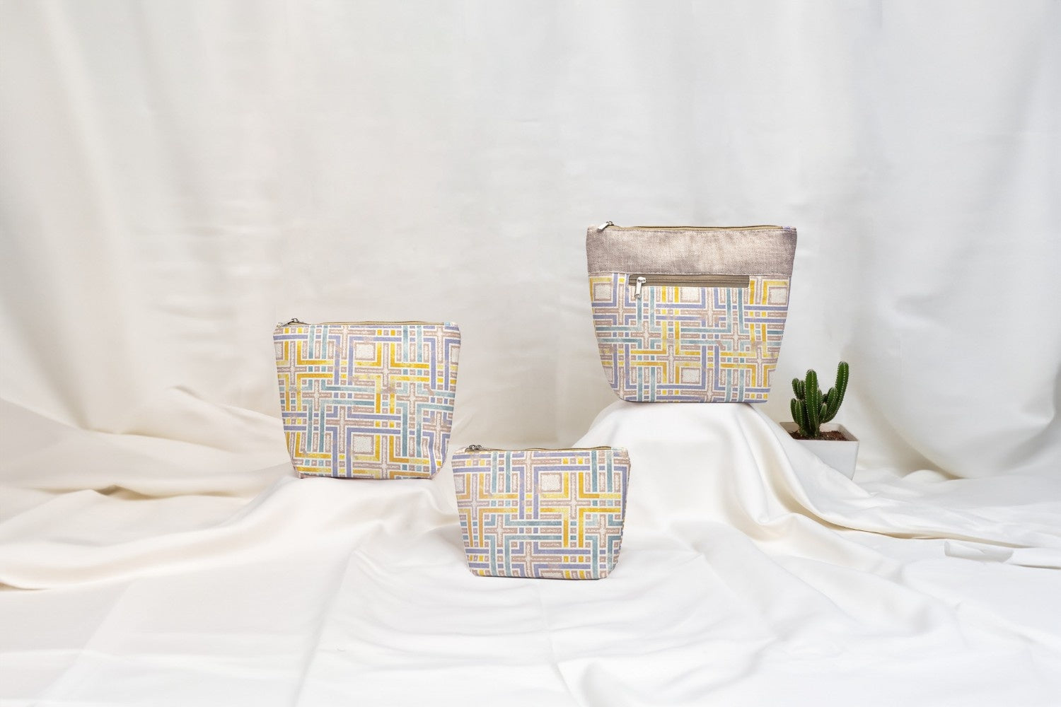 Golden Maze Multi-Purpose Travel pouches Set of 3 Pouches