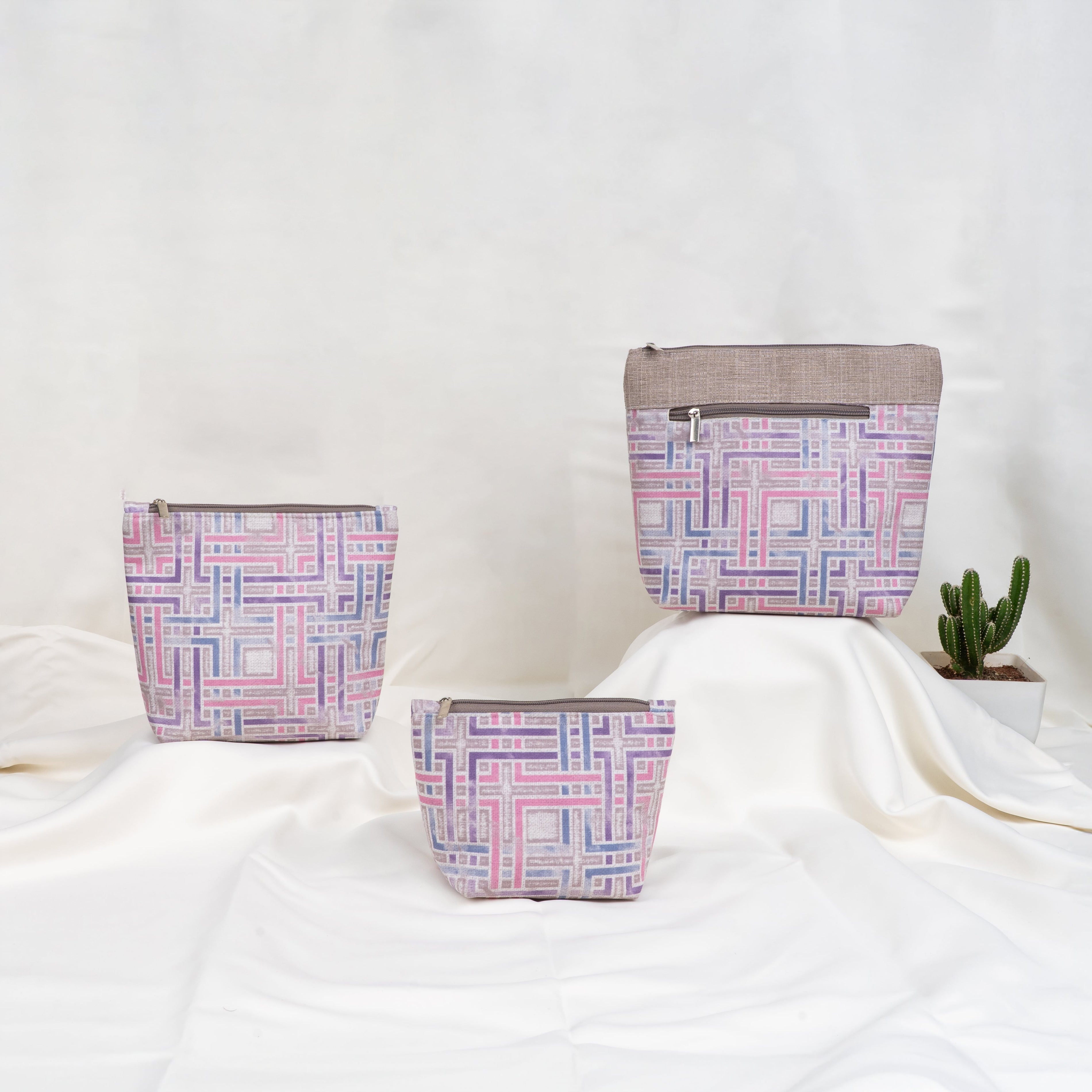 Set of 3 Pouches - Lavender Maze Multi-Purpose Travel pouches