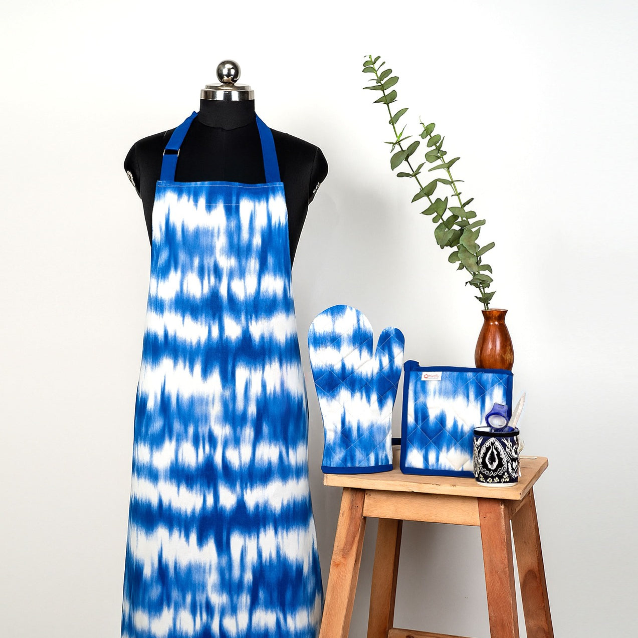Iceberg Printed Apron+Pot holder+Glove Combo -(Set/1+1+1)
