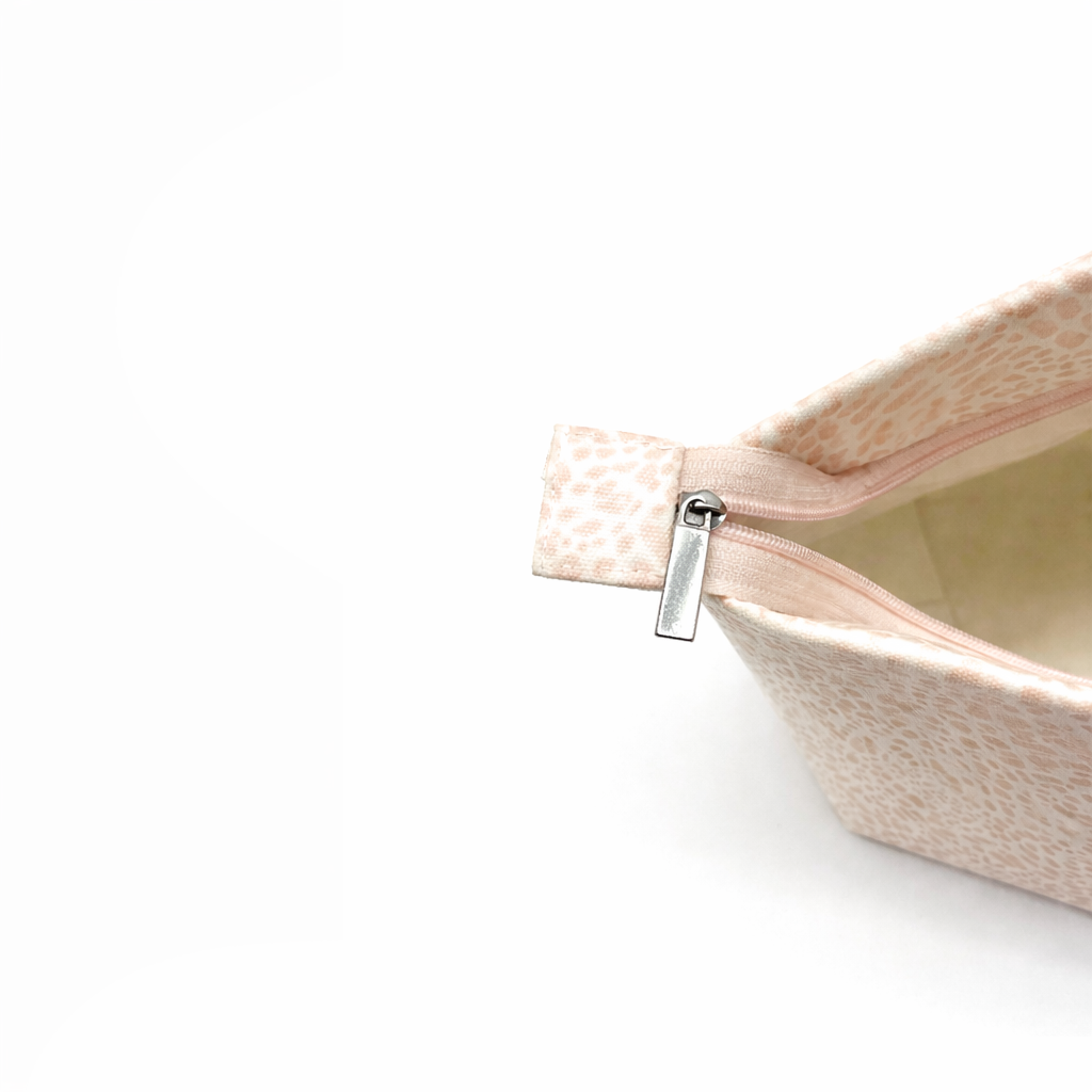 Blush – Water Repellent Tote Bag