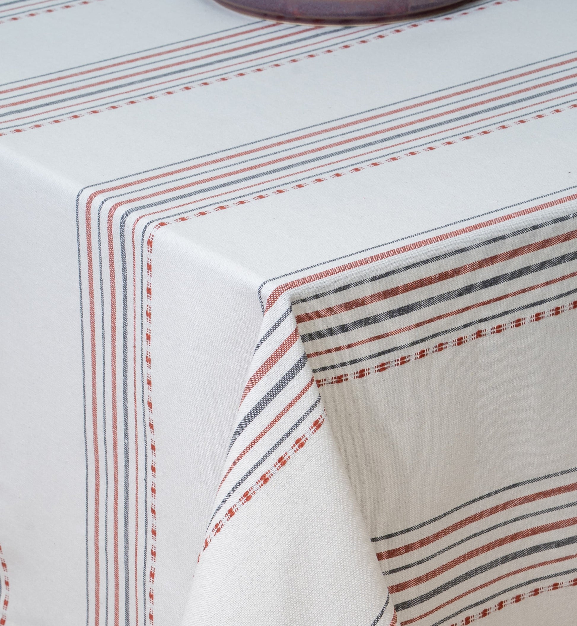 Vintage Lanes – Rustic Dobby Line Cotton Tablecloth